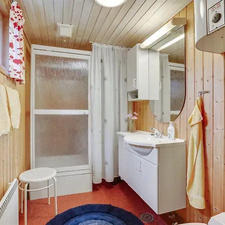 Kaarina - 550m From The Sea In Lolland- Falster And Mon By Interhome