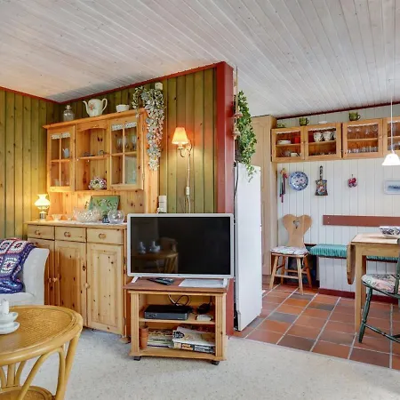 Kaarina - 550m From The Sea In Lolland- Falster And Mon By Interhome Holiday home *