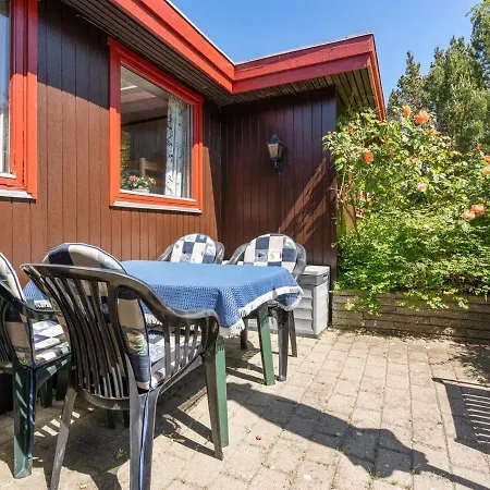 Kaarina - 550m From The Sea In Lolland- Falster And Mon By Interhome Holiday home *